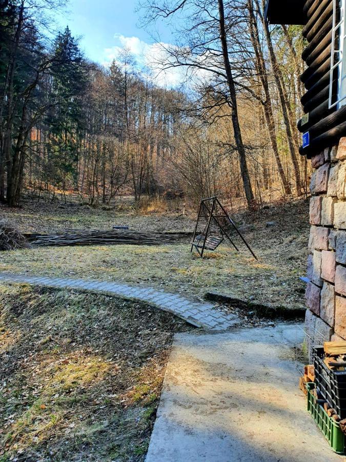 Horska Chata V Srdci Kremnickych Hor Банска-Бистрица Экстерьер фото